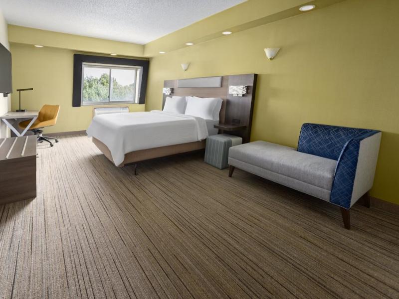 Holiday Inn Express Stony Brook-Long Island image