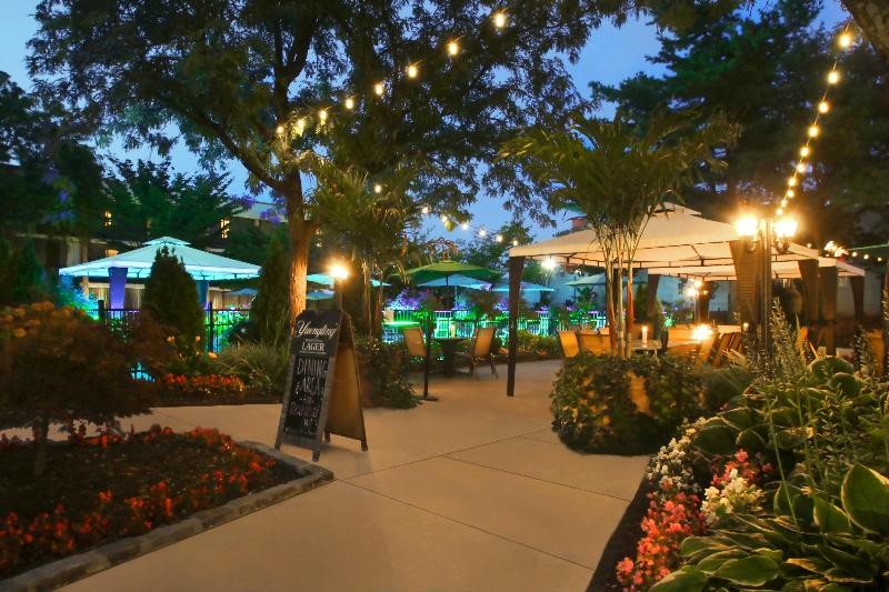 Holiday Inn Westbury-Long Island image