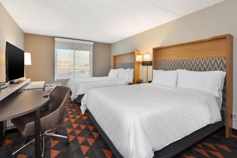 Holiday Inn Westbury-Long Island image