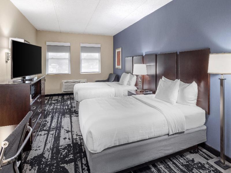 Best Western Owego Inn image