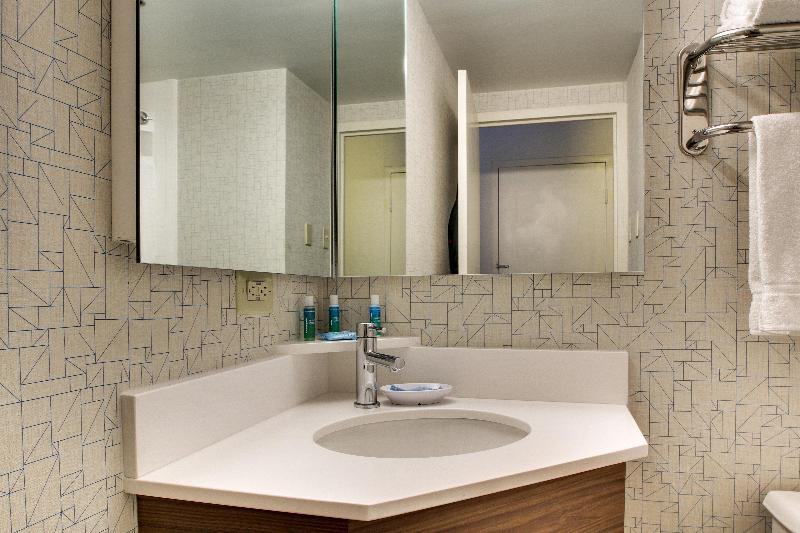 Holiday Inn Express Poughkeepsie image