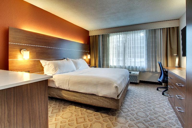 Holiday Inn Express Poughkeepsie image