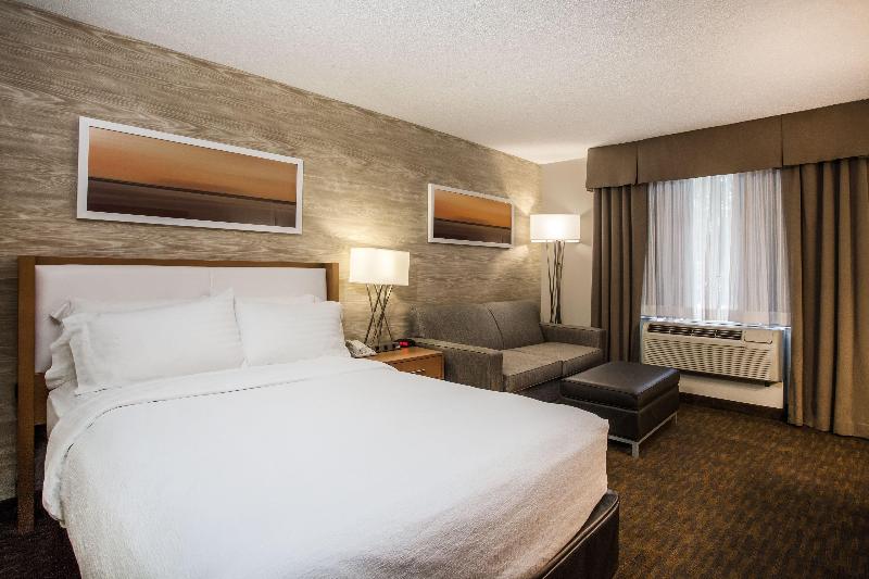 Holiday Inn Saratoga Springs photo 19