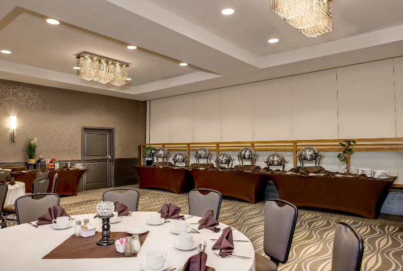 Crowne Plaza Suffern Mahwah image