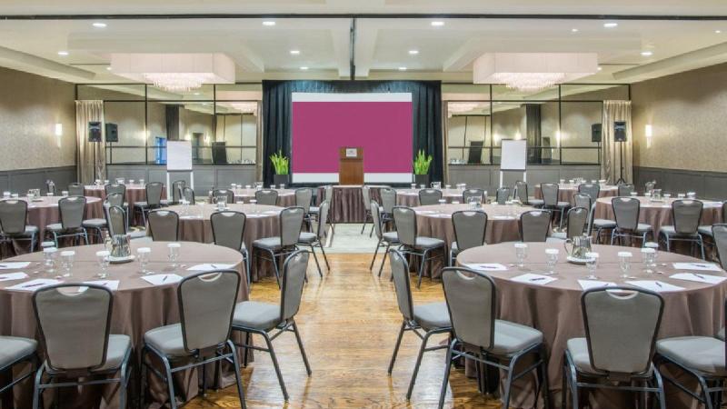Crowne Plaza Suffern Mahwah image