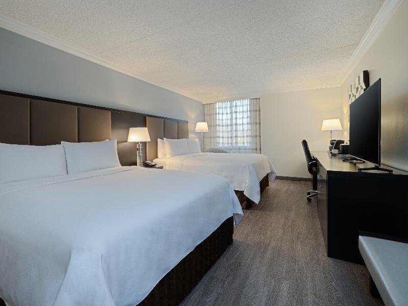 Crowne Plaza Suffern Mahwah image