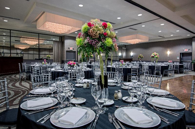 Crowne Plaza Suffern Mahwah image