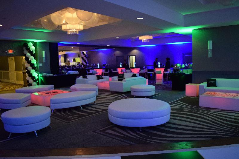 Crowne Plaza Suffern Mahwah image