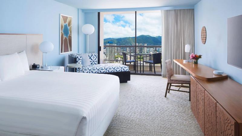 Hyatt Regency Waikiki Beach Resort And Spa
