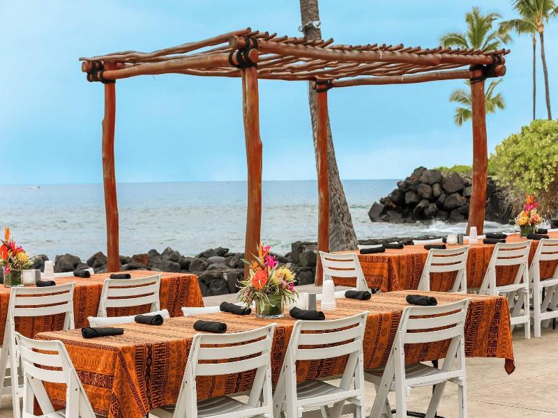 Courtyard King Kamehameha'S Kona Beach Hotel