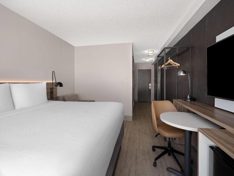 Wyndham Garden Manassas image