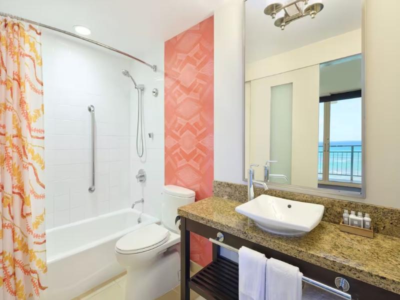 Kaimana Beach Hotel image