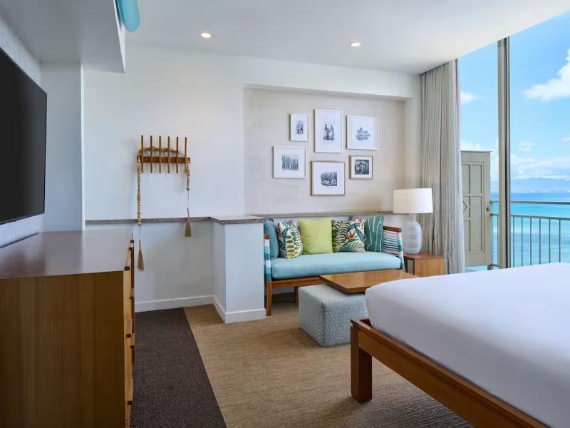 Kaimana Beach Hotel image