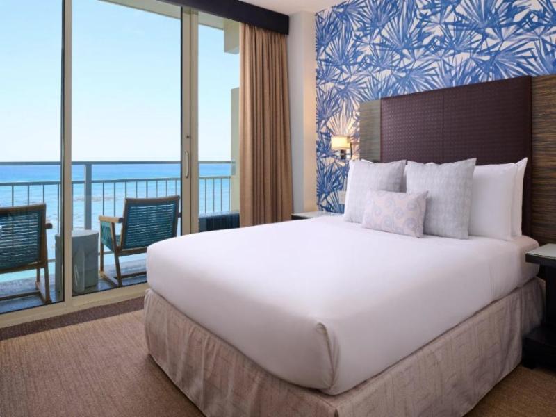 Kaimana Beach Hotel image