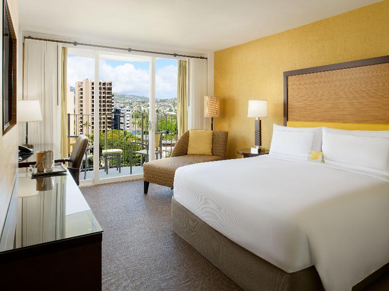 Hilton Waikiki Beach Resort & Spa image