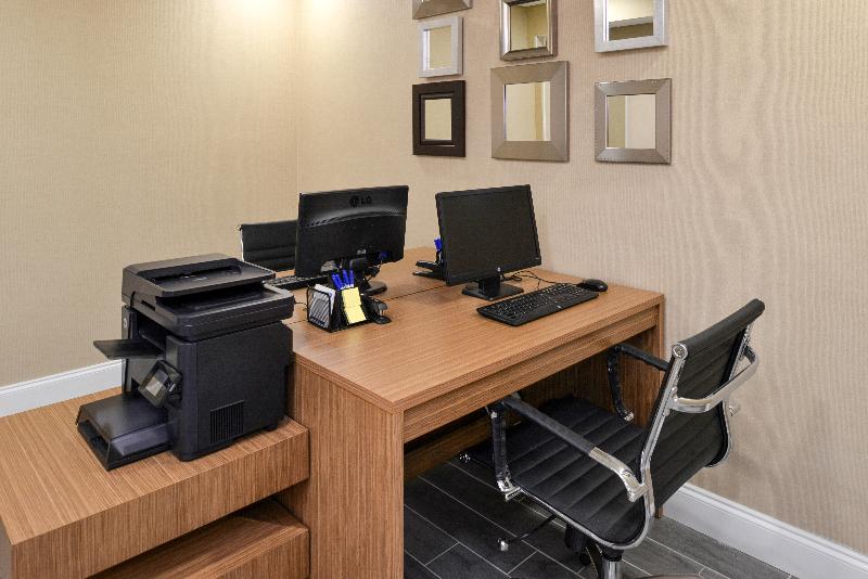 Holiday Inn Express & Suites Bonita Springs-IHG image