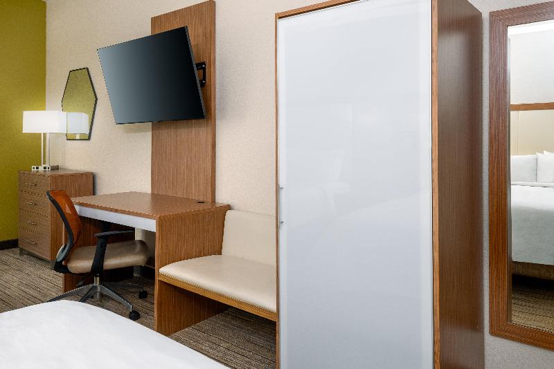 Holiday Inn Express & Suites Bonita Springs-IHG image
