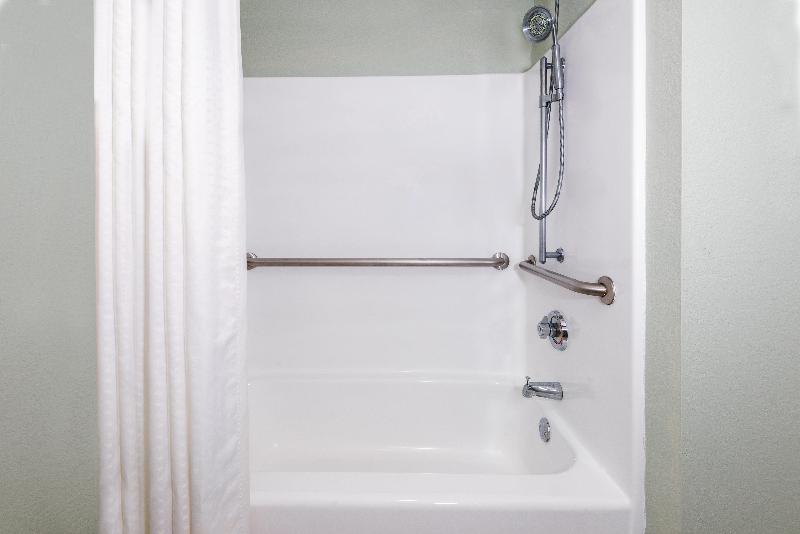 Holiday Inn Express & Suites Bonita Springs-IHG image
