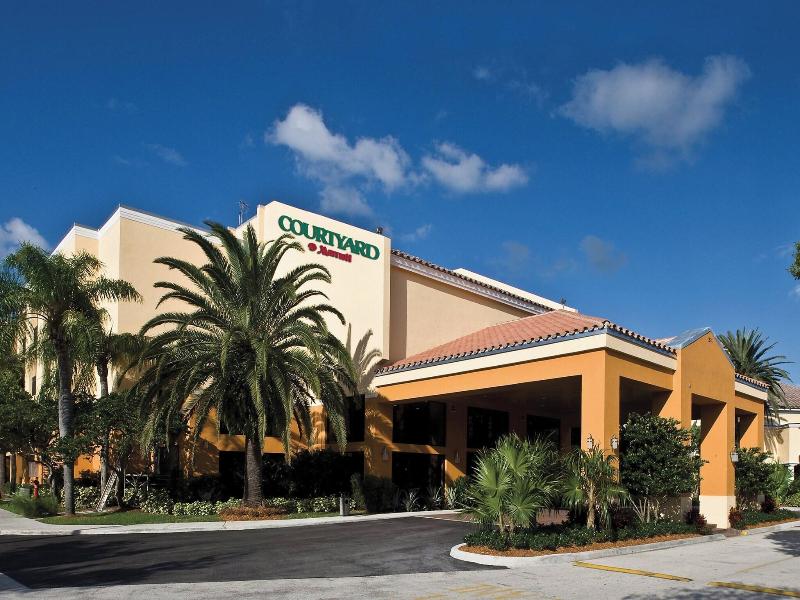 Courtyard Boynton Beach image