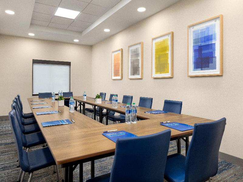 Holiday Inn Express & Suites Fort Pierce West IHG image