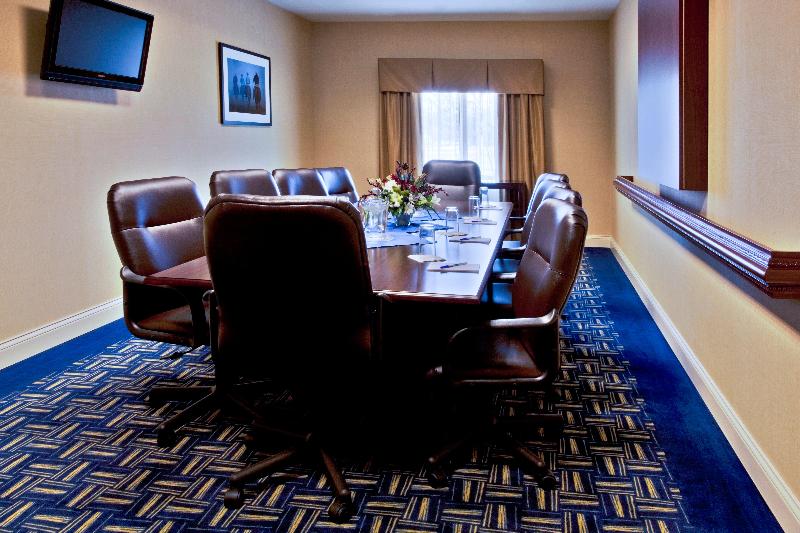Holiday Inn Express & Suites Fort Pierce West IHG
