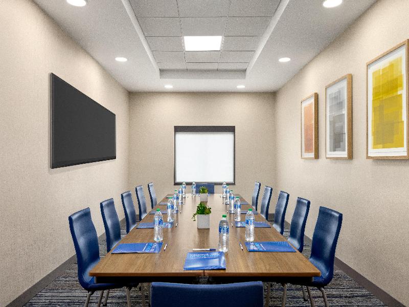 Holiday Inn Express & Suites Fort Pierce West IHG image