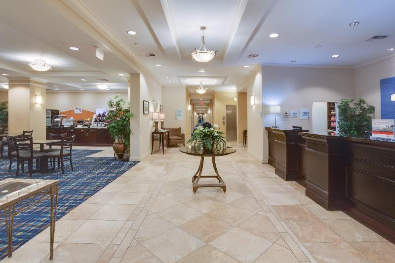 Holiday Inn Express & Suites Fort Pierce West IHG