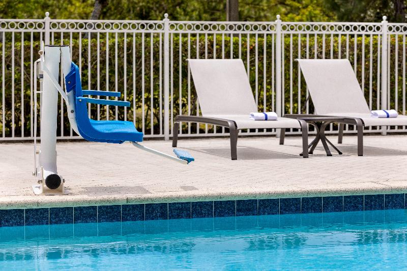 Holiday Inn Express & Suites Fort Pierce West IHG image