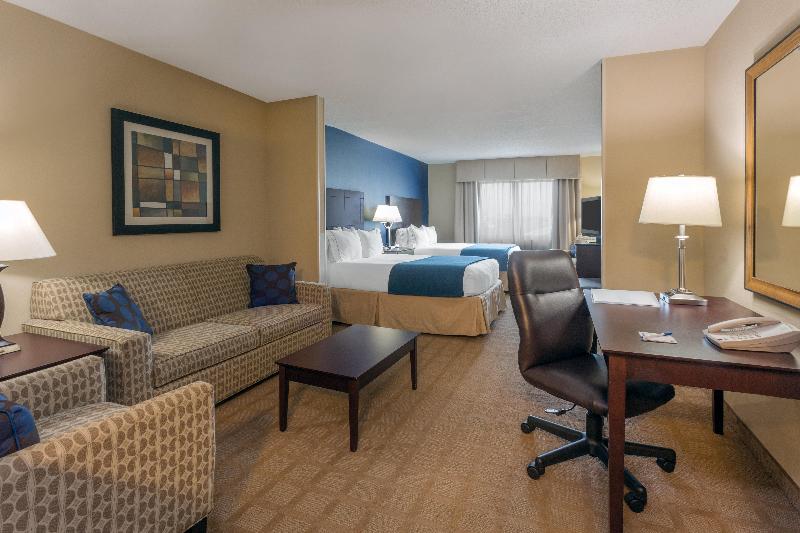 Holiday Inn Express & Suites Fort Pierce West IHG image