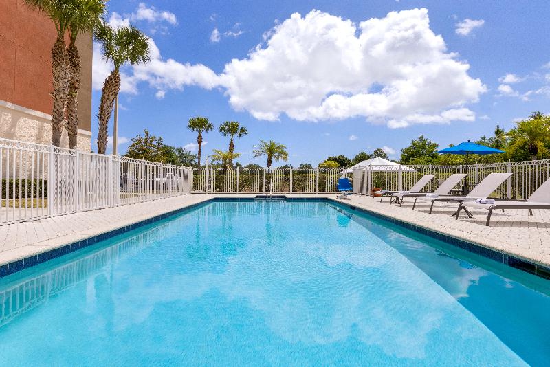 Holiday Inn Express & Suites Fort Pierce West IHG image