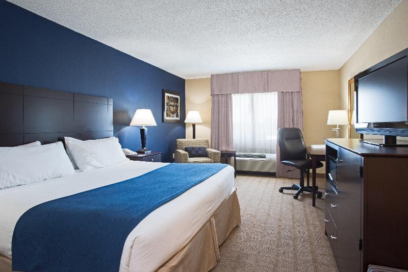 Holiday Inn Express & Suites Fort Pierce West IHG image