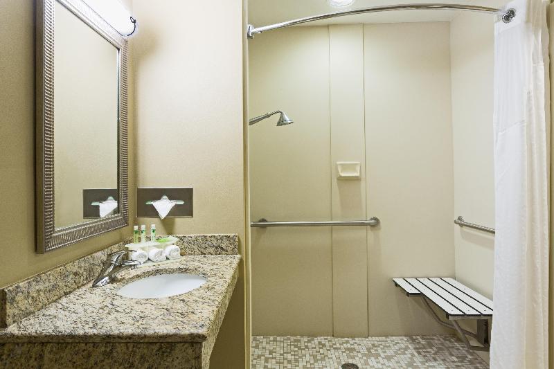 Holiday Inn Express & Suites Fort Pierce West IHG image