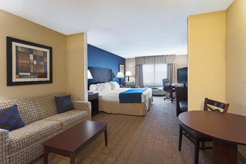 Holiday Inn Express & Suites Fort Pierce West IHG image