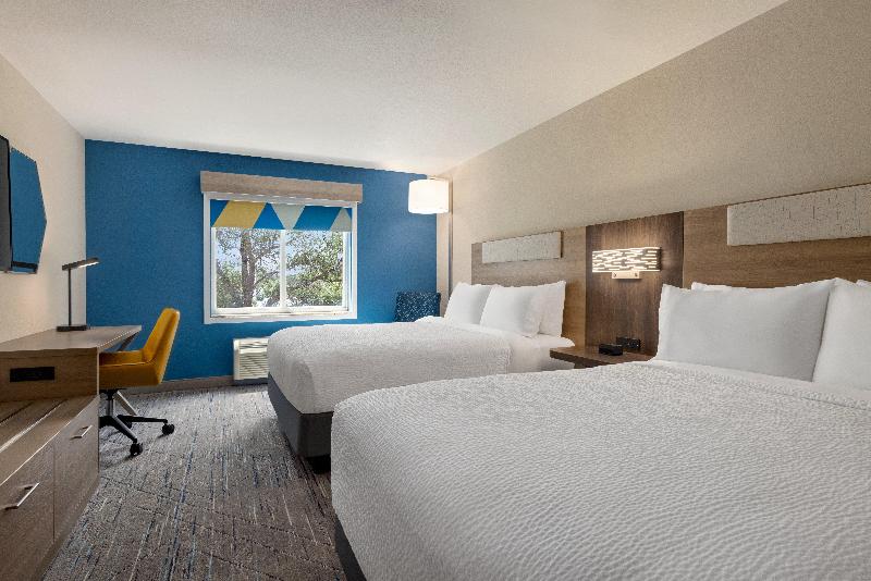 Holiday Inn Express & Suites Fort Pierce West IHG image