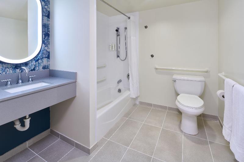 Waikiki Malia image