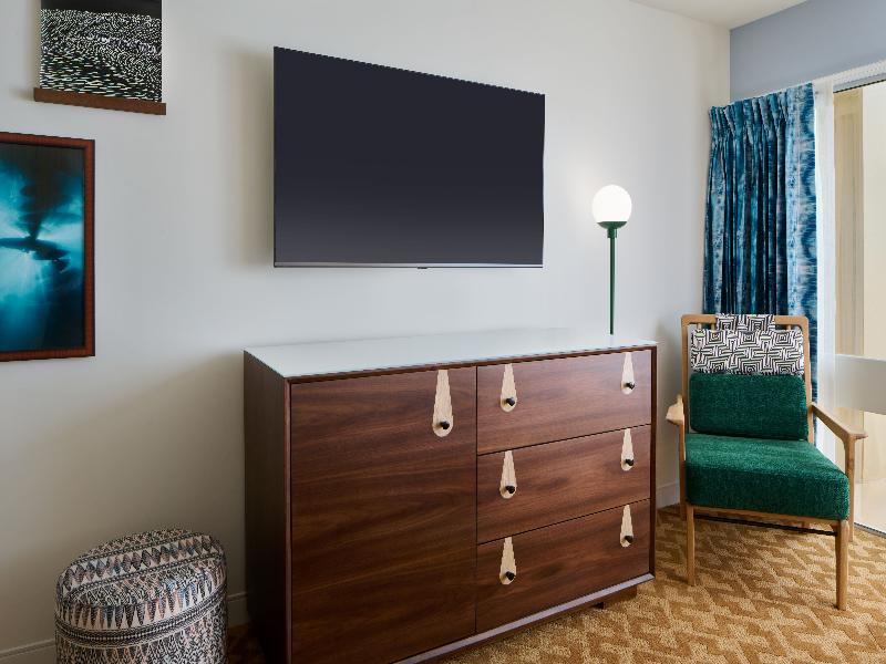 Waikiki Malia image