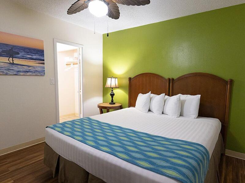 Pacific Marina Inn image