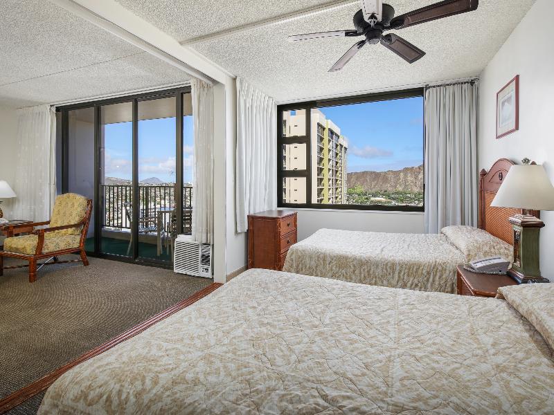 Aston at the Waikiki Banyan image