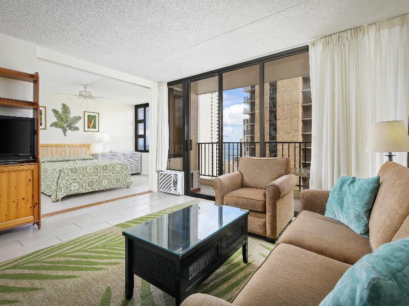 Aston at the Waikiki Banyan image
