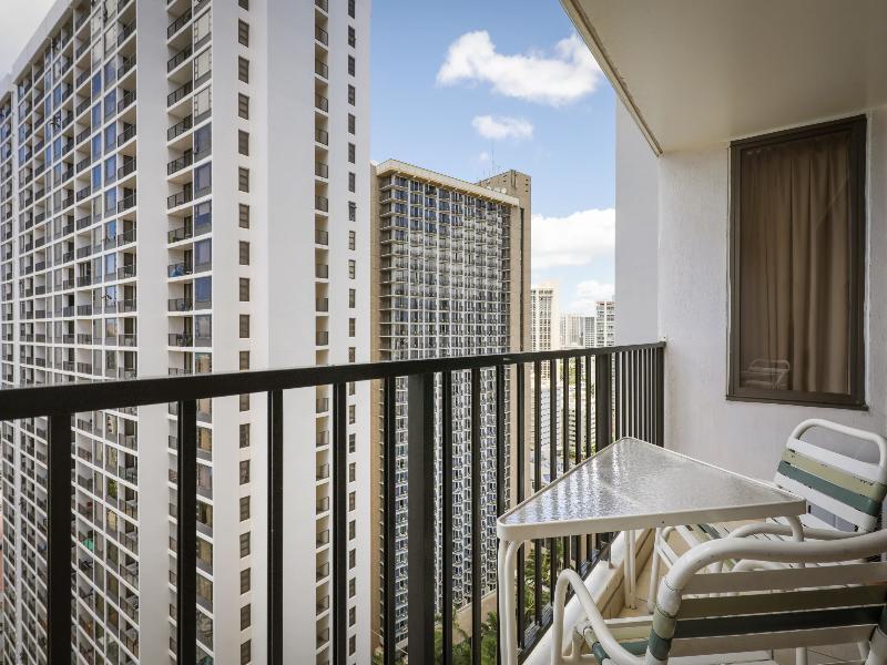 Aston at the Waikiki Banyan image