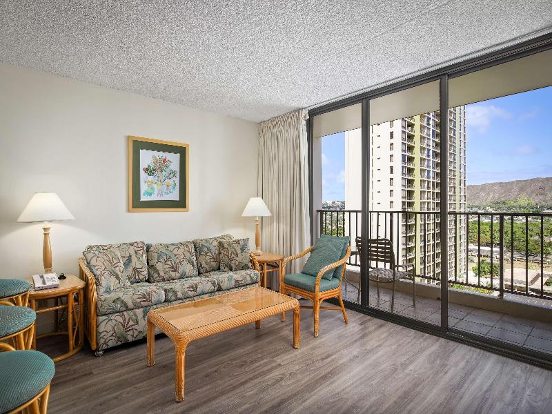 Aston at the Waikiki Banyan image