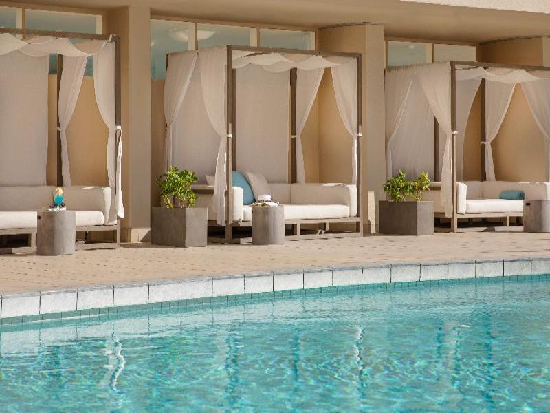 The Twin Fin Hotel image