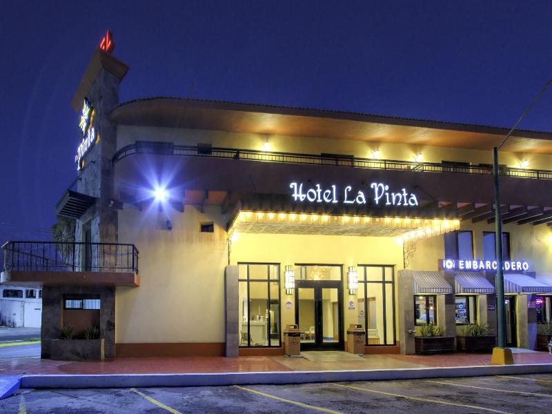 La Pinta Hotel image 8