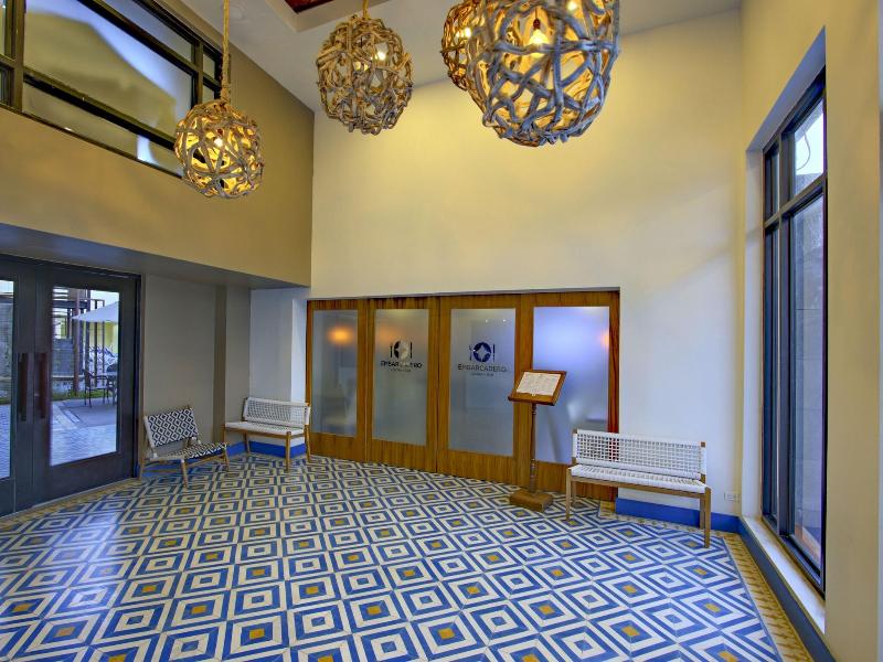 La Pinta Hotel image