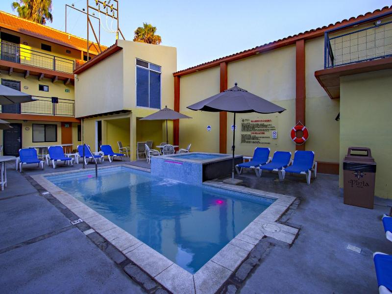 La Pinta Hotel image