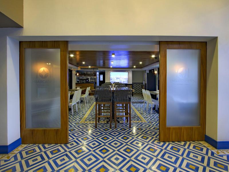 La Pinta Hotel image 5
