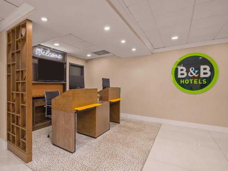 B&B Hotel Miami Airport — view