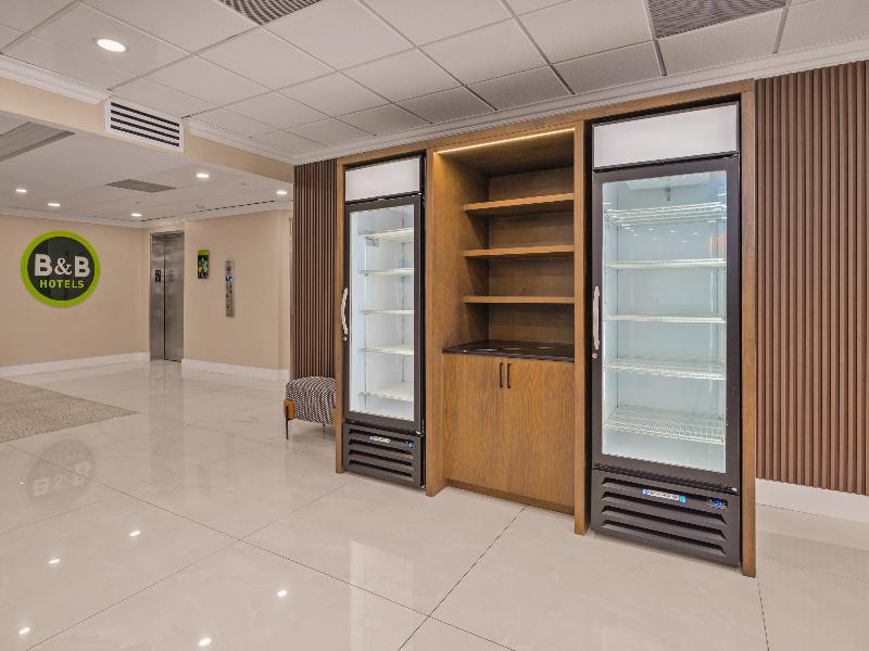 B&B Hotel Miami Airport image