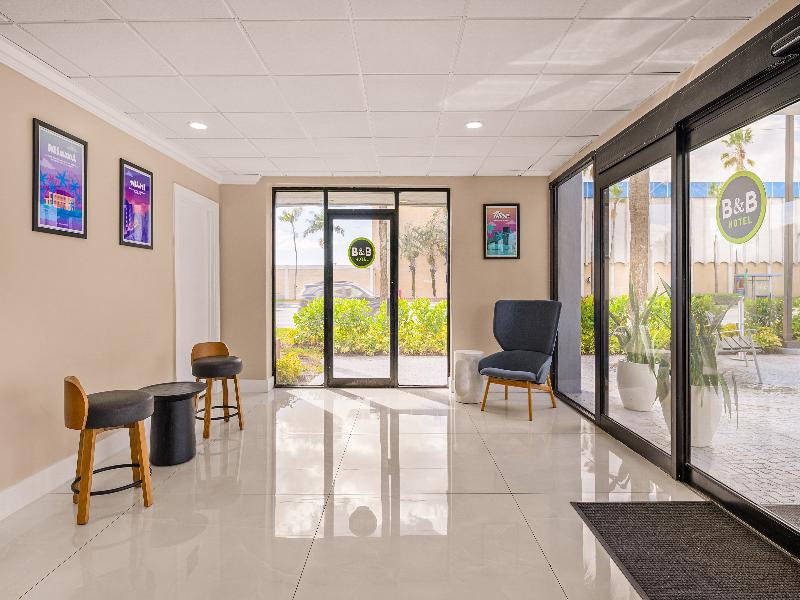 B&B Hotel Miami Airport image