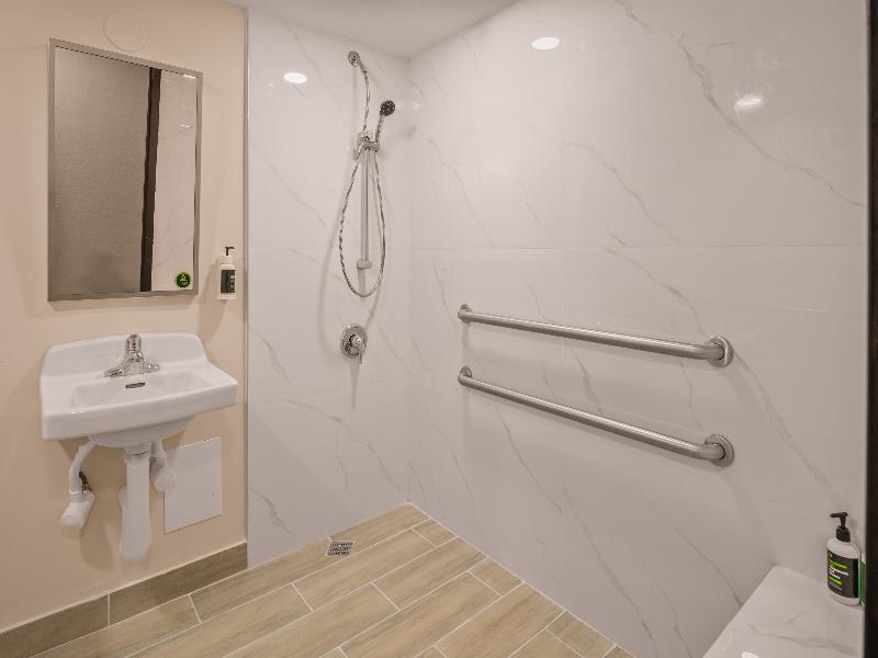 B&B Hotel Miami Airport image